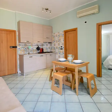 Guest House Il Faro Gaète Extérieur photo