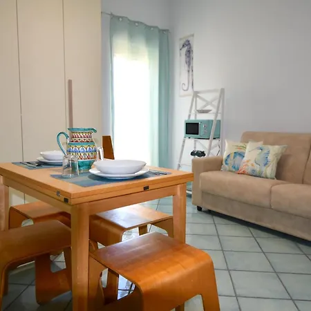 Guest House Il Faro Gaète Extérieur photo